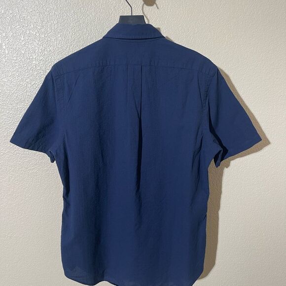 Polo Ralph Lauren
Classic Fit Seersucker Shirt in Navy - Picture 3 of 7